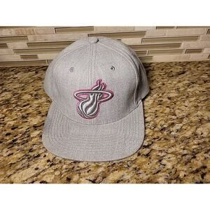 Miami Heat Hat Cap Mitchell & Ness Snapback NBA Basketball Adjustable